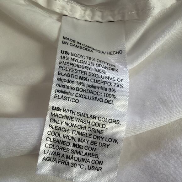 Chico's 3 XL Embroidered Poplin Split neck Shirt bohemian blue cottagecore - Picture 9 of 12